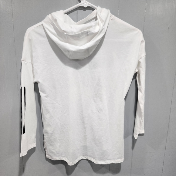 Adidas Girls' Long Sleeve Hooded Tee T-Shirt 10/12 - Picture 2 of 3
